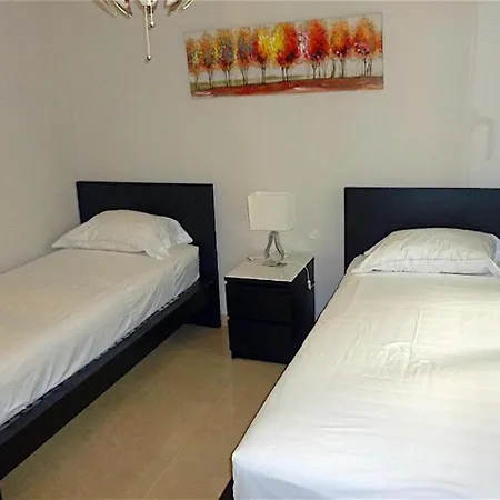 21 Alcazaba Lagoon Groundfloor Tropical Garden Apartment