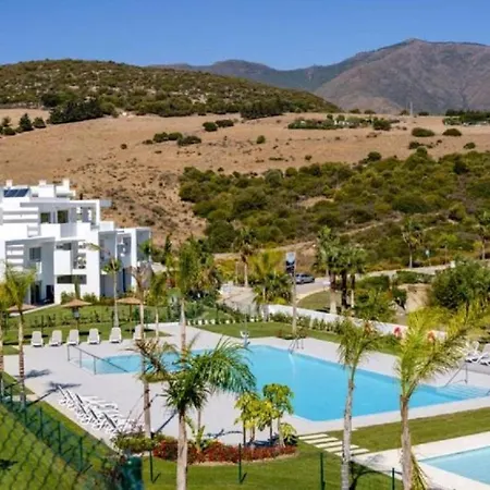 21 Alcazaba Lagoon Groundfloor Tropical Garden * Estepona