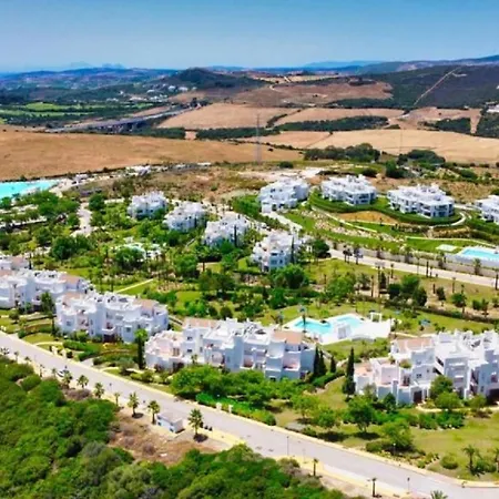 21 Alcazaba Lagoon Groundfloor Tropical Garden *