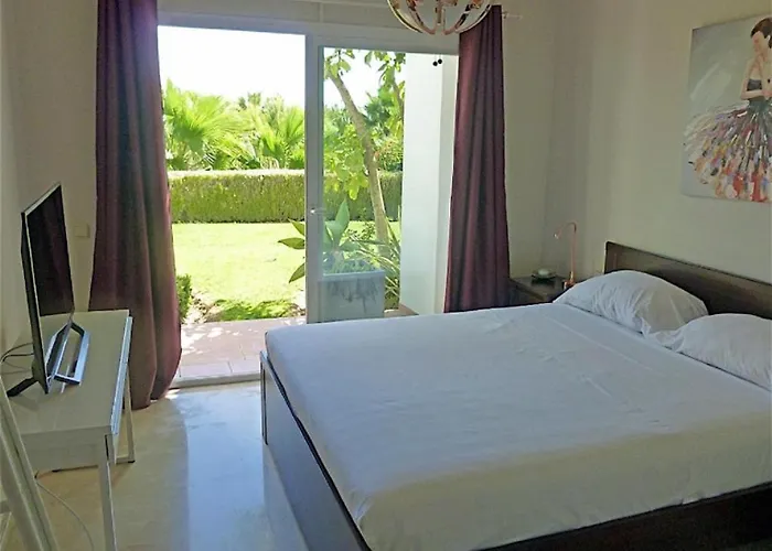 21 Alcazaba Lagoon Groundfloor Tropical Garden Διαμέρισμα *